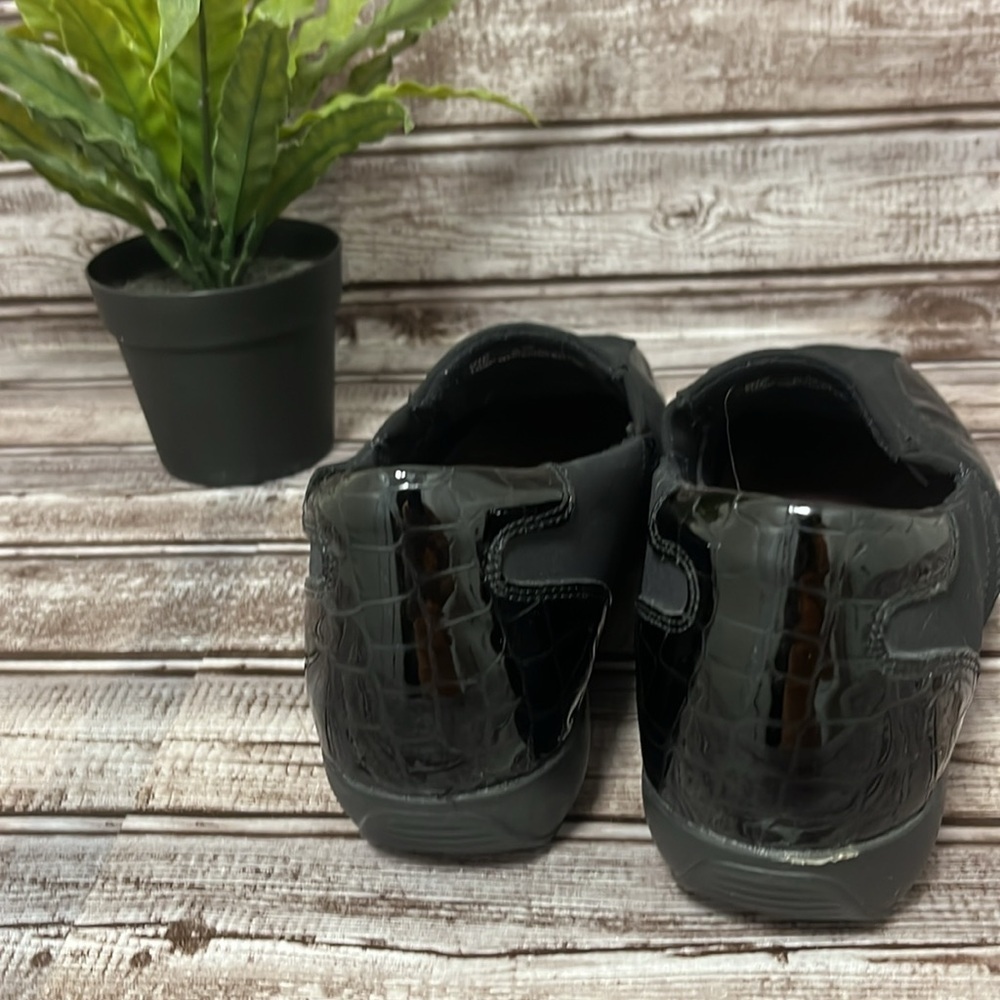 Clarks Black Gael Beam Nylon and Patent Leather Slip-On Shoes Size 7 - Picture 8 of 9